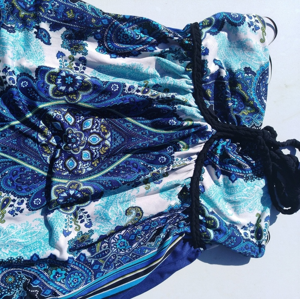 Beautiful bandana halter Arden B. Dress!